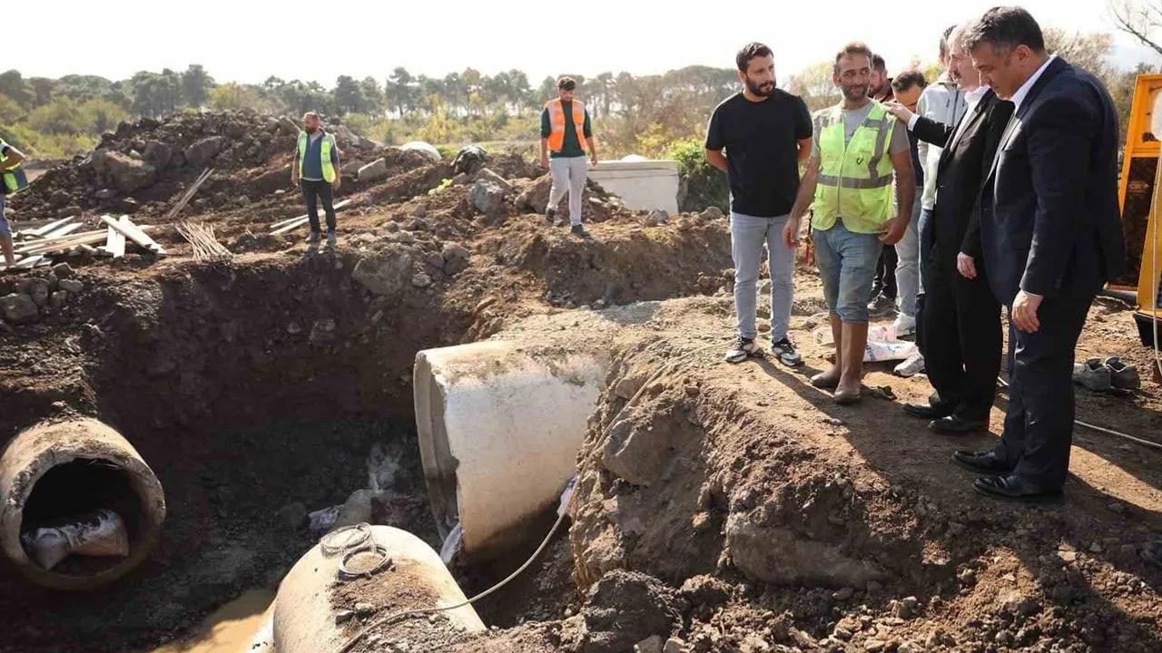 Samsun teknoloji OSB'de yol ve altyapı çalışmaları yerinde değerlendirildi