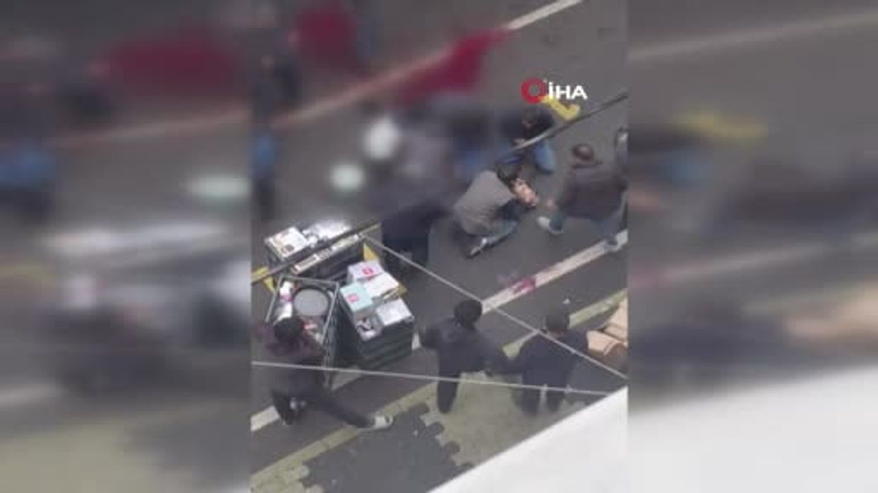 Sancaktepe halk pazarında tartışma bıçaklı kavgaya dönüştü: 6 yaralı
