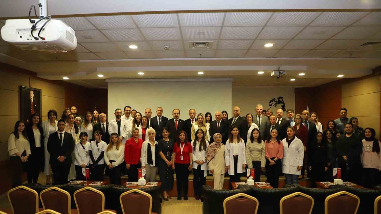 Sanko Üniversitesi'nde cumhuriyet fazilettir anlayışıyla 103. yıl coşkusu
