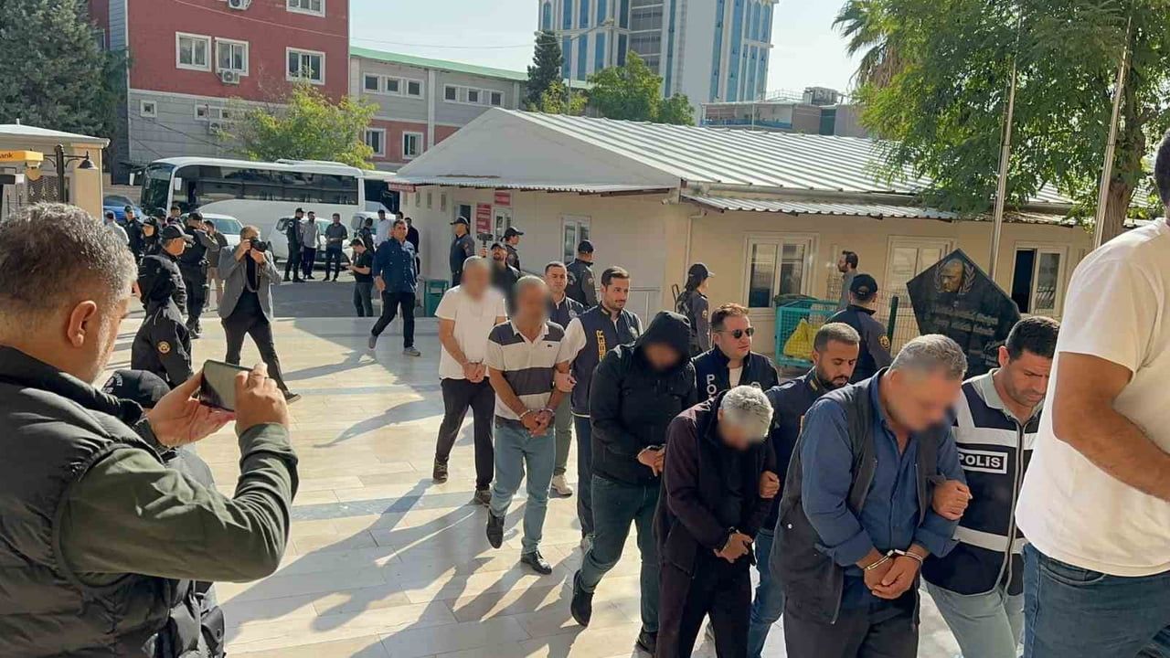 Şanlıurfa merkezli operasyonda yasa dışı bahis şebekesine 20 tutuklama