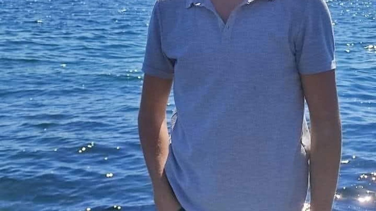 şantiyede düşen ahşap kalıp genç işçinin yaşamını sonlandırdı
