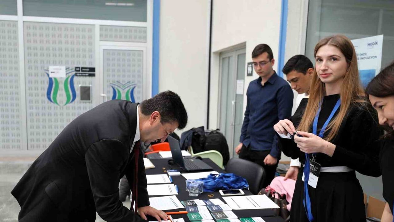 Sapanca’da mesleki eğitimin dönüşümü yapay zeka ve sürdürülebilirlikle tartışıldı