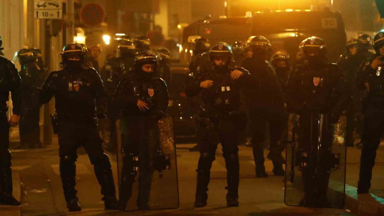 Sarı yeleklilerin ülke çapındaki protestolarında can kaybı ve binlerce gözaltı