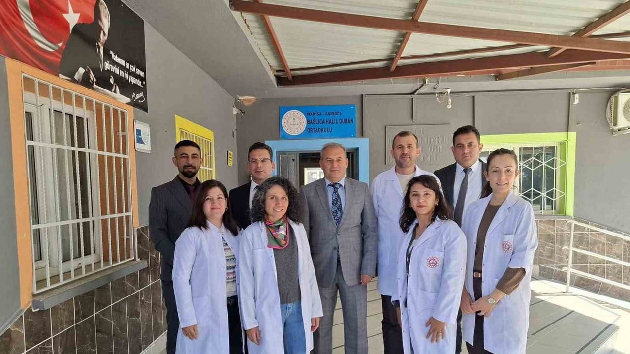 Sarıgöl'de Bağlıca Halil Duran okulu spor malzemesiyle güçlendi
