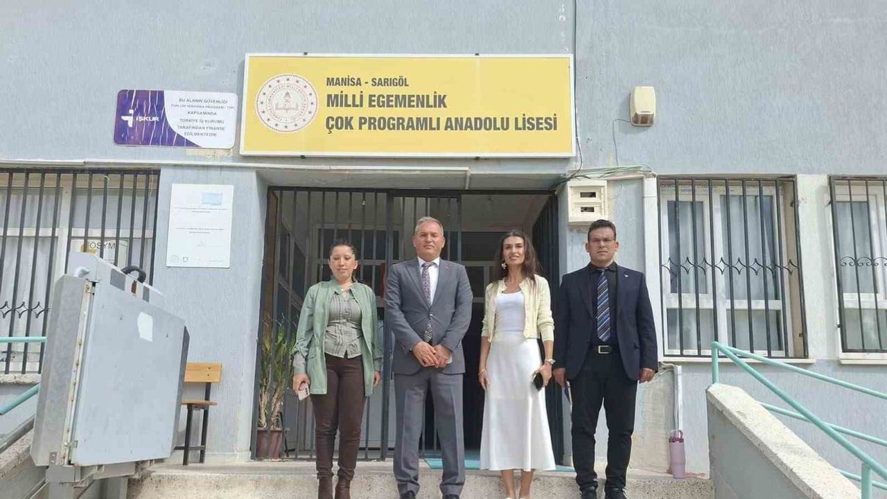 Sarıgöl'de eğitimde iş birliği güçlendirildi: ihtiyaçlar yerinde tespit edildi
