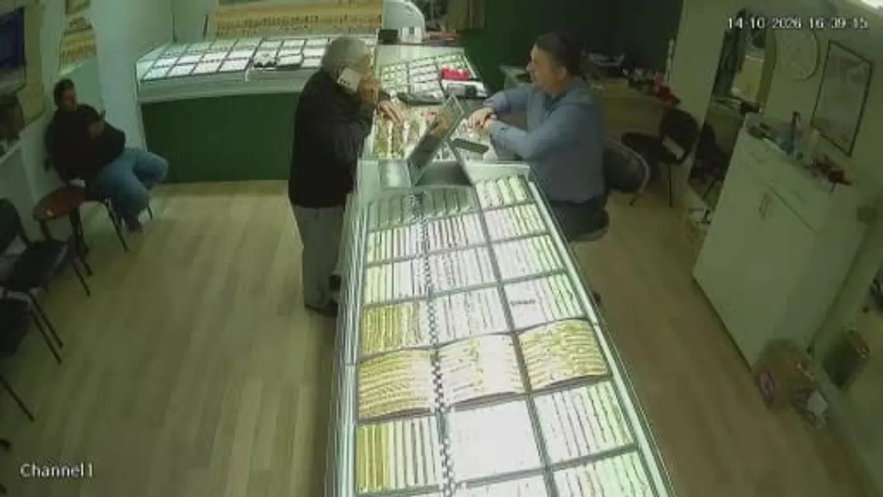 Sarrafın şüphesi yaşlı adamın yaklaşık 200 bin liralık birikimini kurtardı