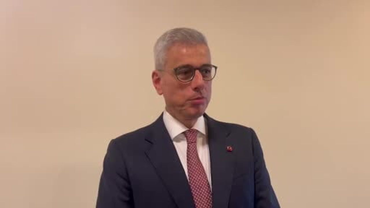 Satışta yaş doğrulaması ile 18 yaş altına sigara erişimi engellenmeye çalışılacak