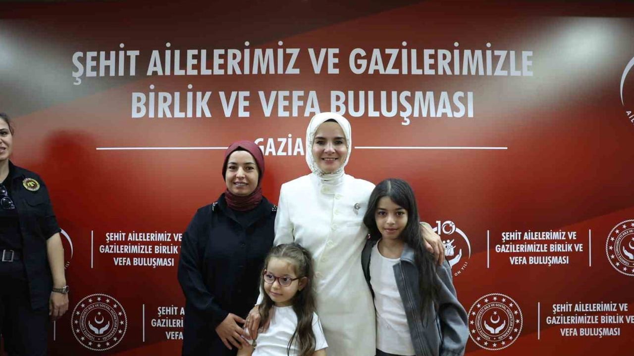 Şehit aileleriyle buluşma: terörsüz Türkiye birlik ve istikrarın temeli