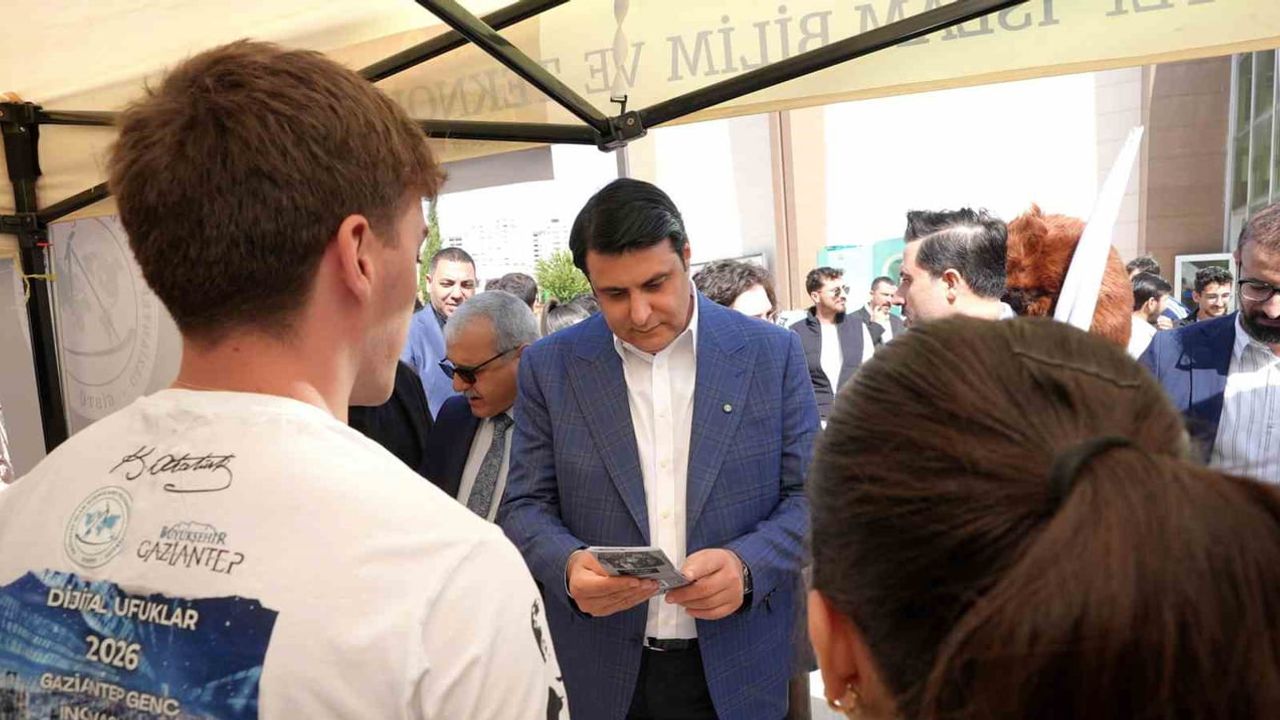 Şehitkamil'de gençlerin projeleriyle buluşma
