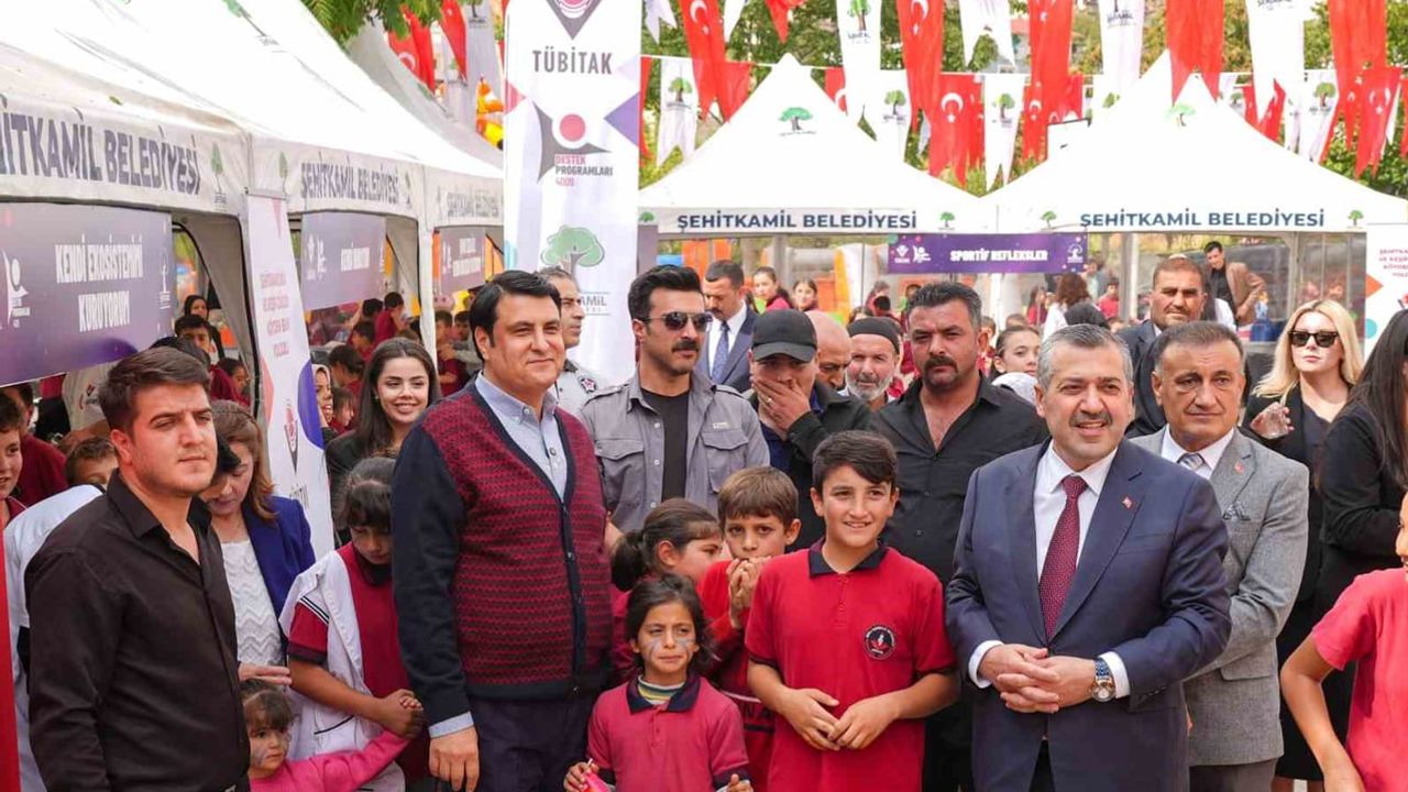 Şehitkamil'de köy okulunda üç gün sürecek bilim şenliği başladı