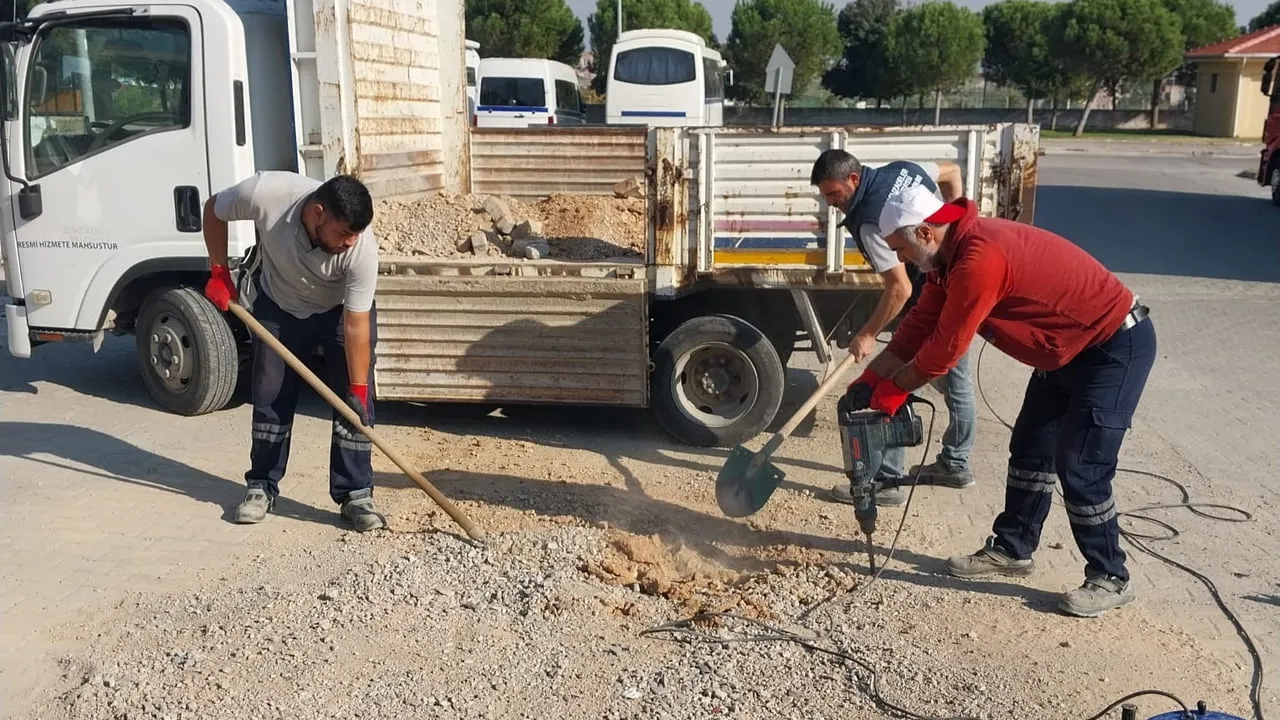 Şehzadeler ekipleri mahalle taleplerine anında müdahale ediyor