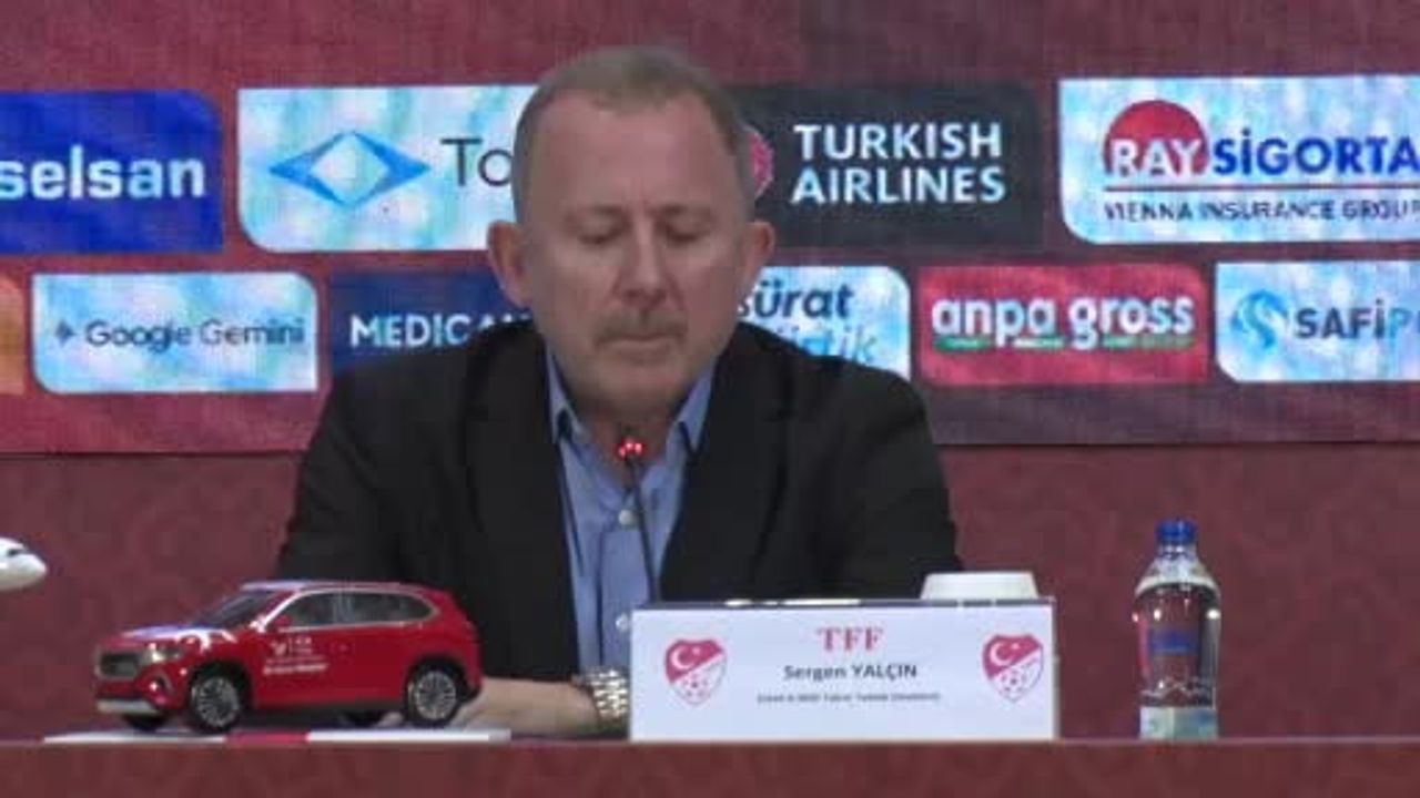 Sergen Yalçın milli takımda birlik, heyecan ve şeffaflık sözü verdi