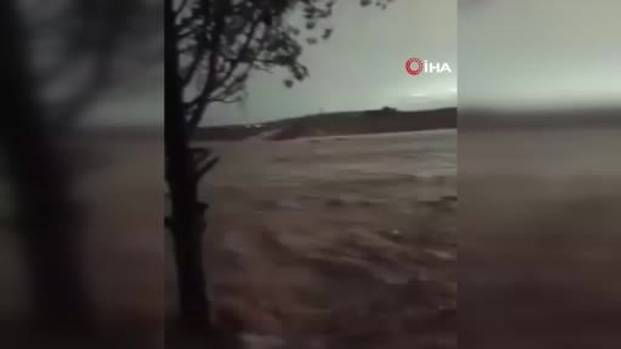 Şiddetli yağışlar Suriye'de birden çok vilayeti vurdu