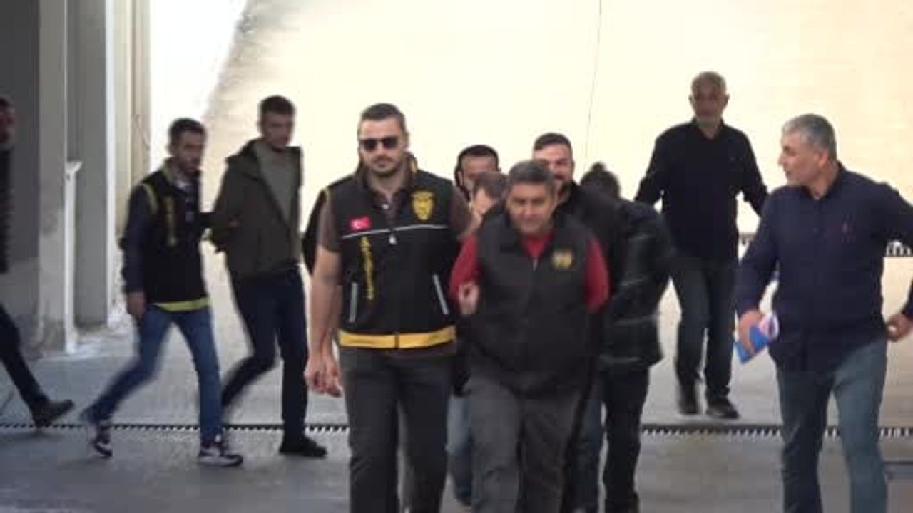 Sigorta dolandırıcılığında 76 kurgulanmış kaza: 79 şüpheli adliyeye sevk edildi