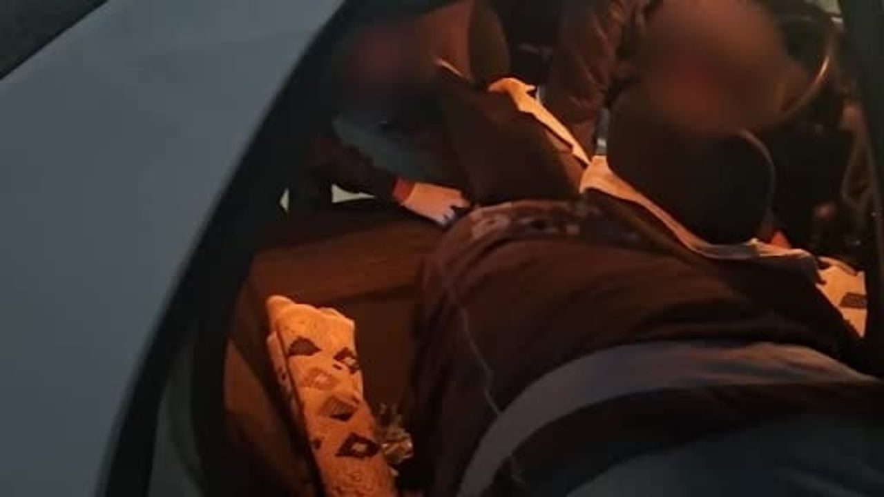 Siirt'te 5 kilo 700 gram skunk ele geçirildi, 6 kişi adliyeye sevk edildi