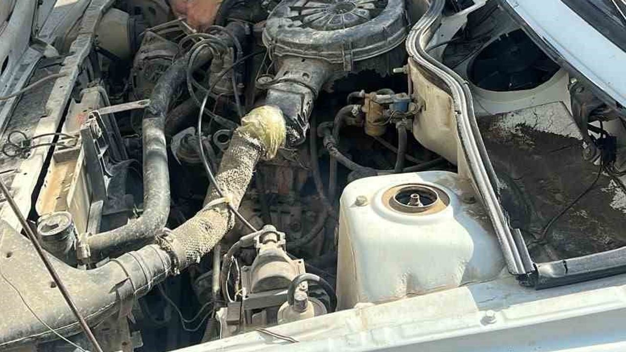 Siirt'te motor bölümünden çıkan duman kısa sürede alevlendi; itfaiye zamanında müdahale etti