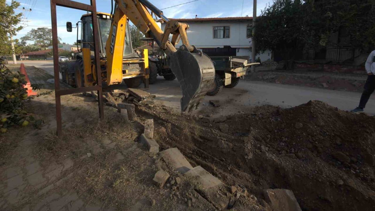 Simav'da doğalgaz hattı Yeşilova Mahallesi'ne ulaştı