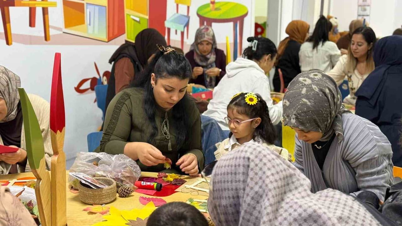 Sincan'da Anne Çocuk Oyun Evleri'nde sonbahar atölyesi coşkusu