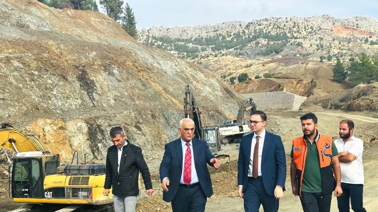 Sincik-Kahta bağlantısında yol güvenliği için tempo artırıldı