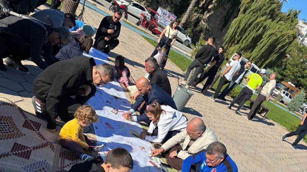Sinop'ta minik ellerden barış ve umut resimleri
