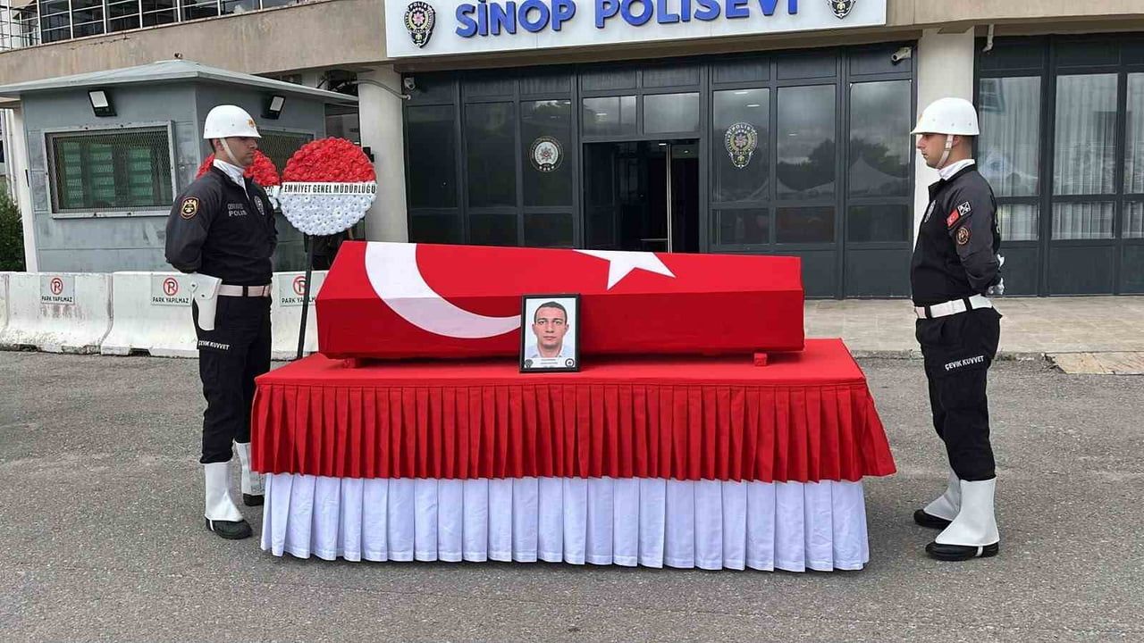Sinop'ta tekne kazasında hayatını kaybeden polise son görev töreni