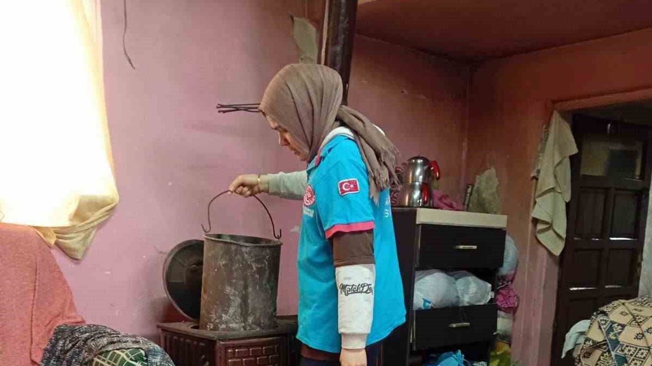 Sinop’ta Vefa Projesiyle 800 kişiye ev temizlik ve kişisel bakım desteği