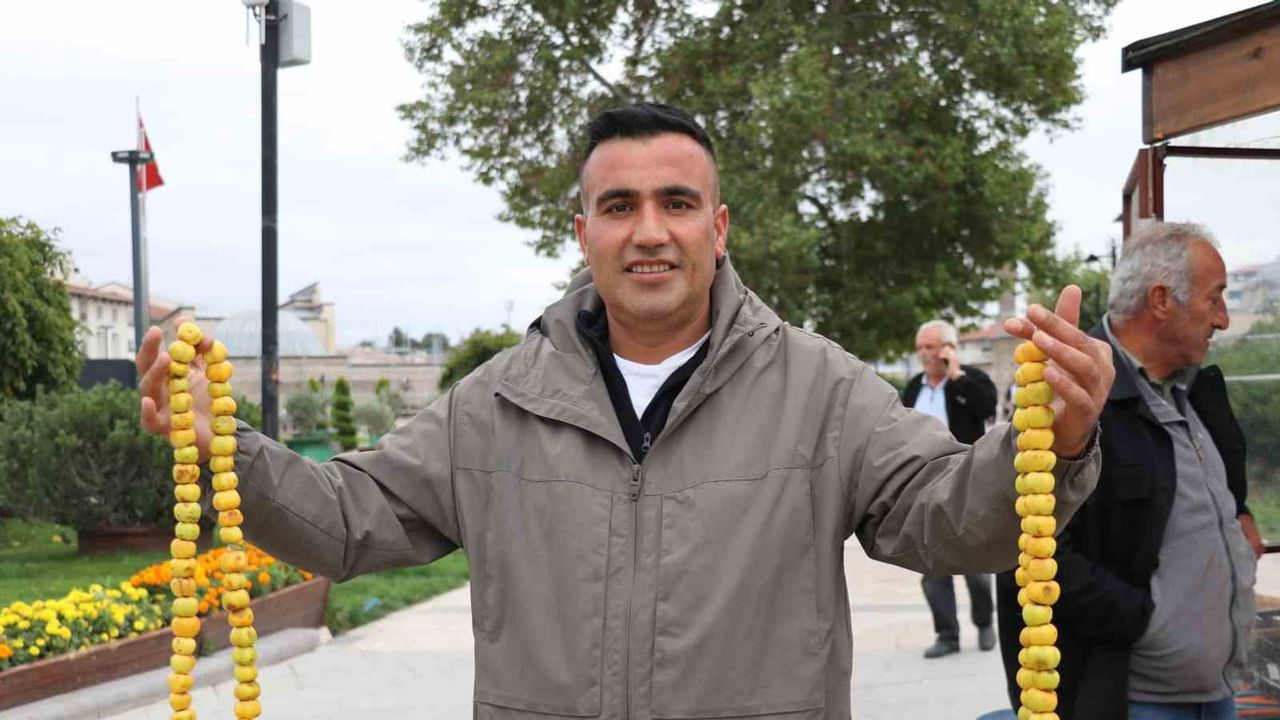 Sivas'ta iki haftalık şifa: alıç tezgâhlarda