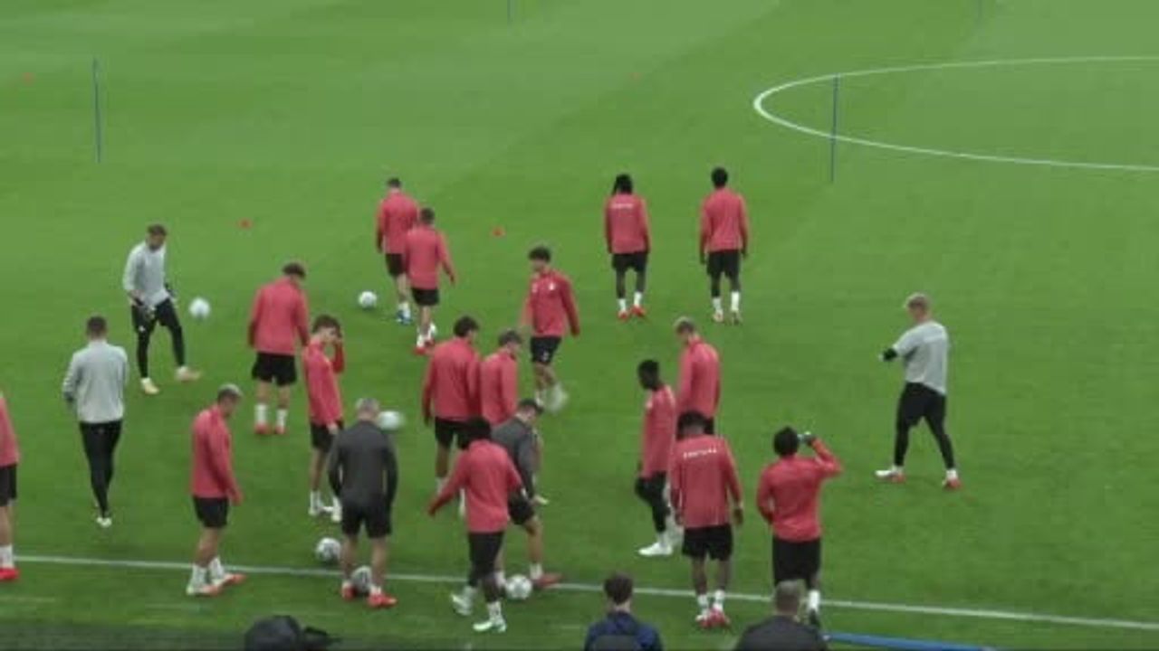 Slavia Prag Şükrü Saracoğlu'nda son idmanını tamamladı