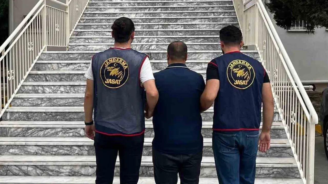 Söke'de hırsızlıktan kesinleşmiş 12 yıl 3 ay 15 gün cezası bulunan şahıs yakalandı