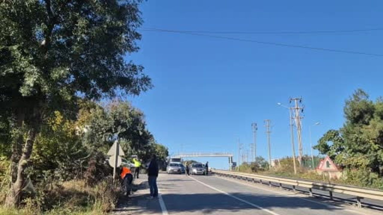 Süleymanpaşa'da yol kapandı, merakı gideren çalışma: yüksek enerji hatları kontrollü indirildi