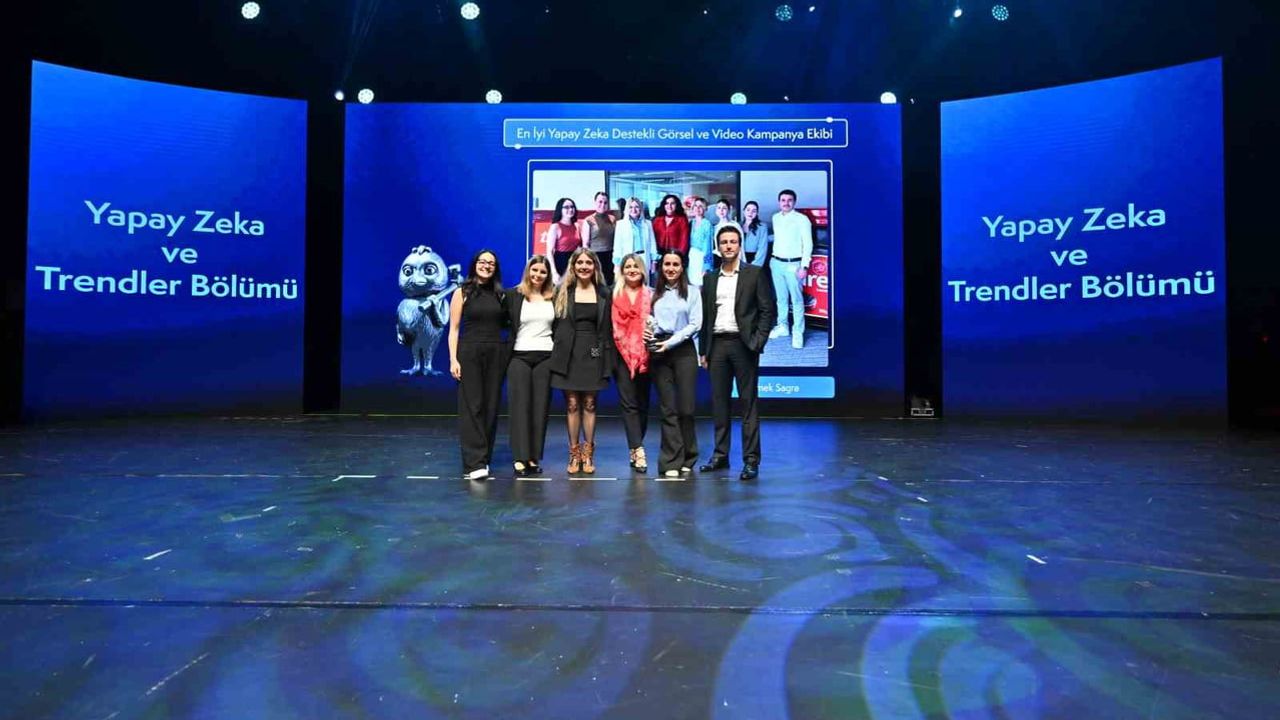 Tadelle’nin 'Mutlu Kırmızı' kampanyası The Hammers Awards'tan ödül aldı