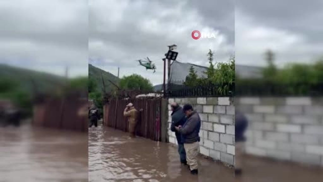 Talagante’de taşkın: evler helikopterle tahliye edildi