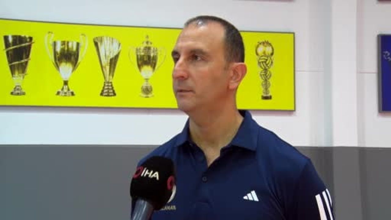 Taner Atik, hedefi kupalar: Efeler Ligi ve Avrupa'da şampiyonluk istiyoruz