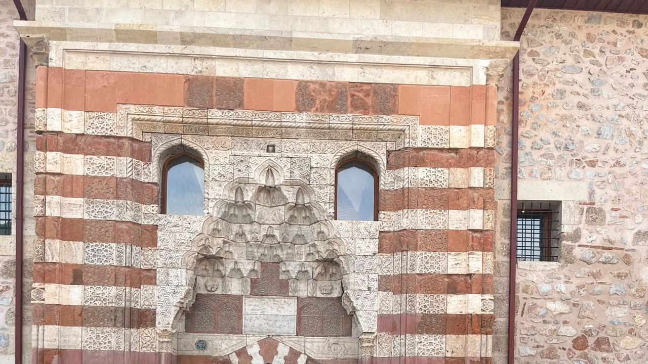Tarihi mekânlar öğrencilerin yeni dersliği oldu