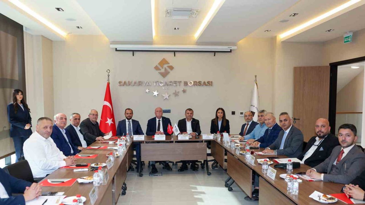 Tarımın yenilikleri Sakarya Hendek'te bir araya geliyor