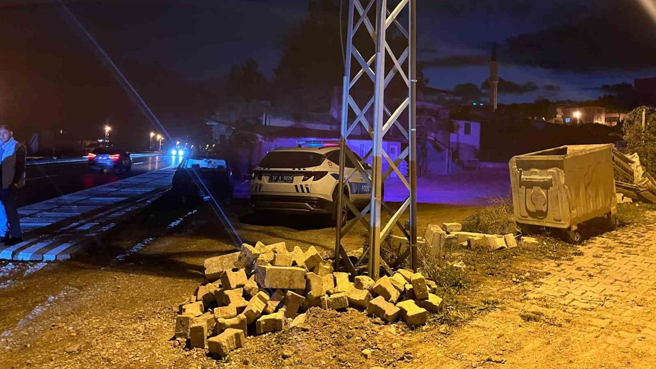 Taşköprü'de karşıya geçerken otobüsün çarptığı yaya öldü