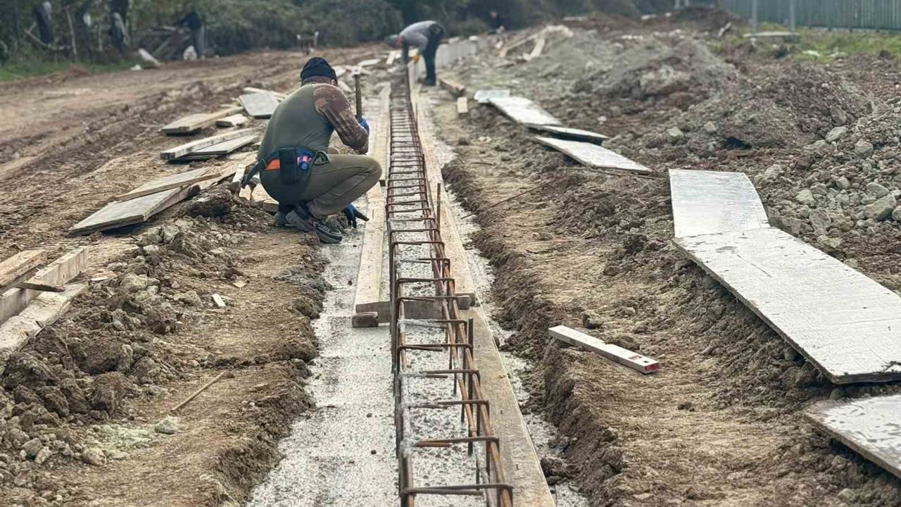 Taşköprü'de ulaşımı kolaylaştıracak 3 kilometrelik bisiklet yolunda çalışmalar sürüyor
