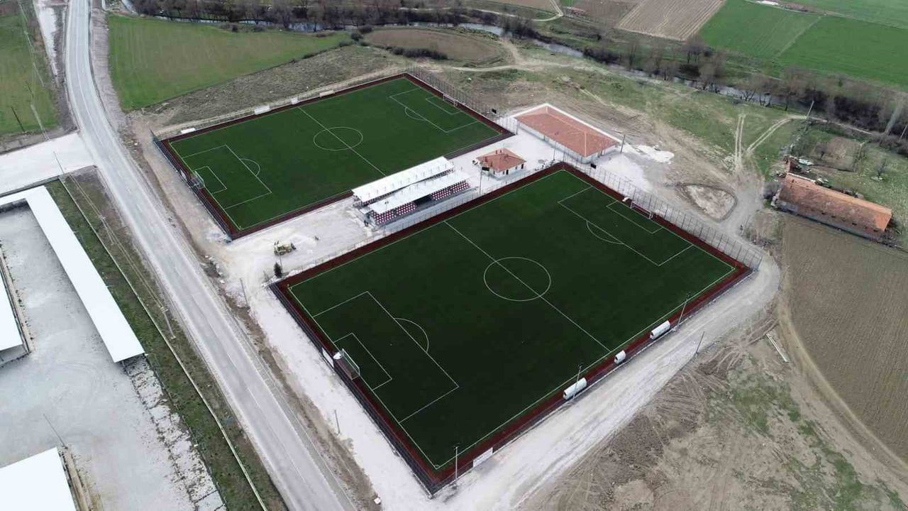 Tavşanlı karakova spor tesislerine 17 milyonluk kapsamlı yenileme