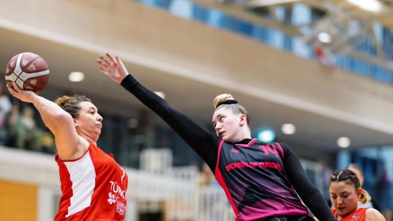 Tekerlekli sandalye basketbolunda millilerin namağlup Avrupa zaferi