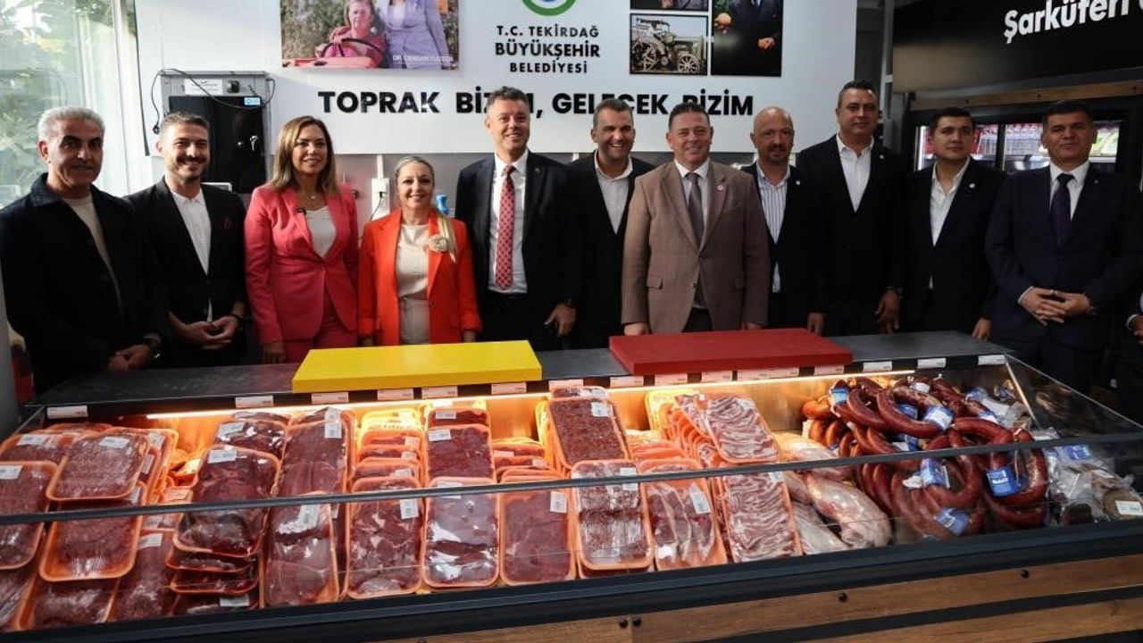 Tekirdağ üreticiyi güçlendiren iki TEK Marketi Çorlu'ya açtı