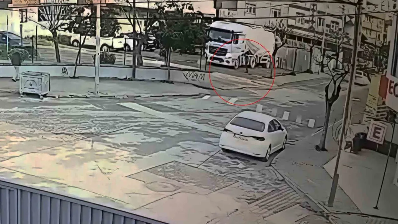 Tırın altına saklanıp bekledi, kardeşini kurşunlarla öldürdü