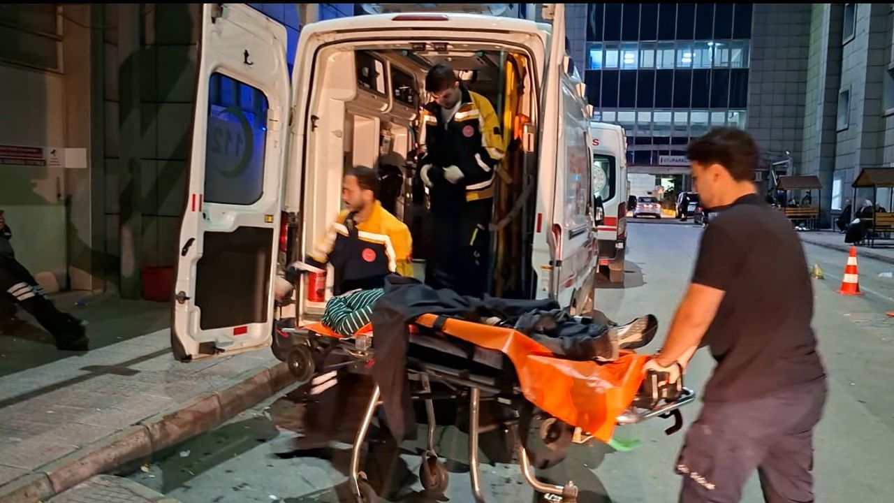 Tişört tartışması hastanede son buldu: bir kişi bıçaklandı
