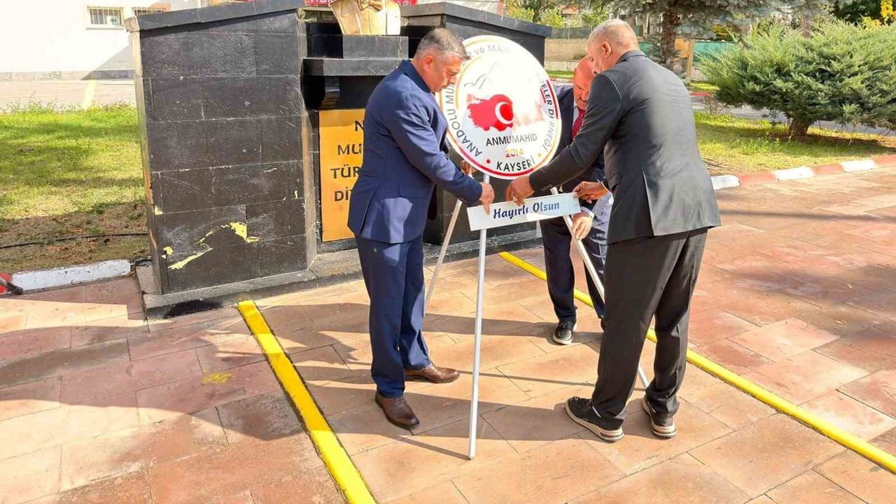 Tomarza'da muhtarlar günü dayanışma ve hizmet vurgusuyla geçti
