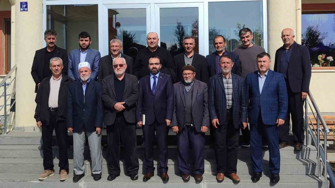 Tomarza'da yılların hizmeti anıldı: emekli din görevlileri bir araya geldi