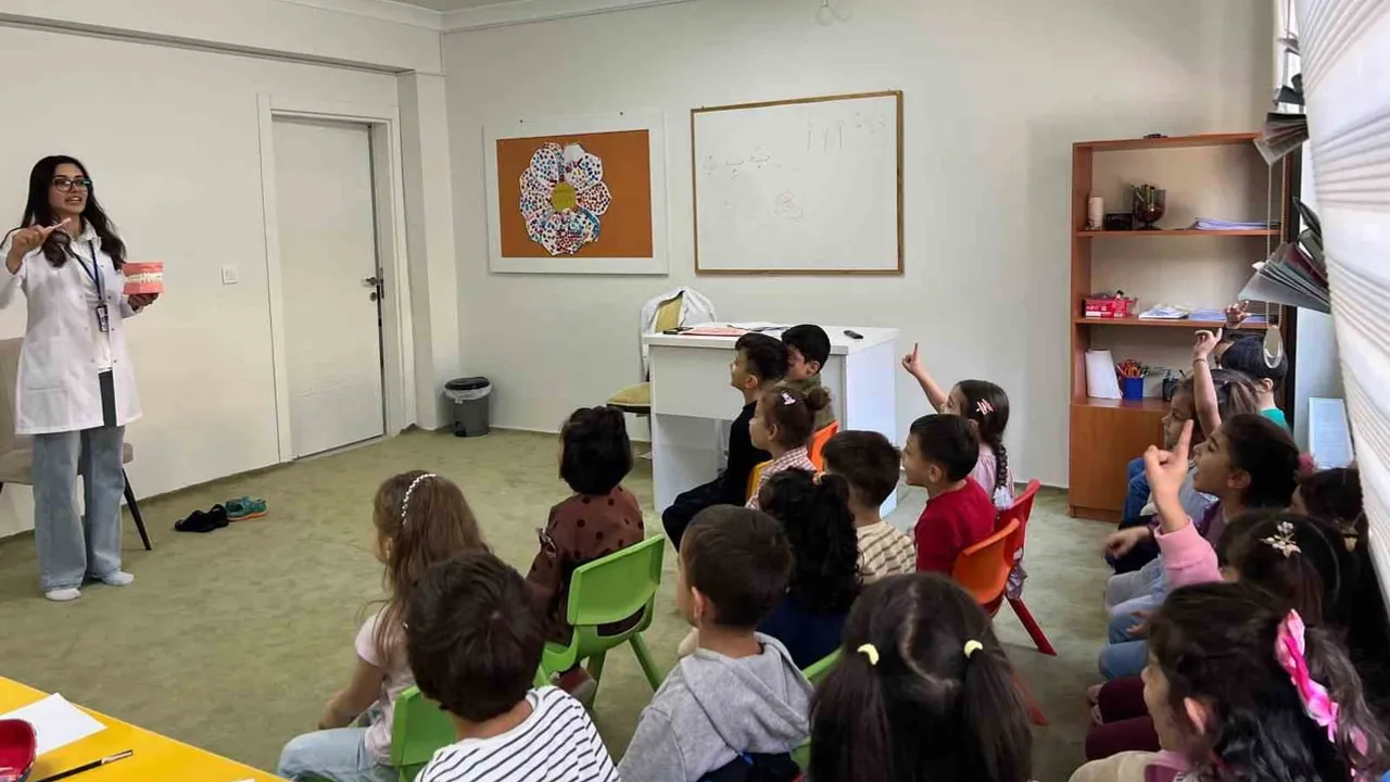 Toplum sağlığı ekibi Erzincan'da 104 vatandaşa eğitim ve tarama hizmeti sundu