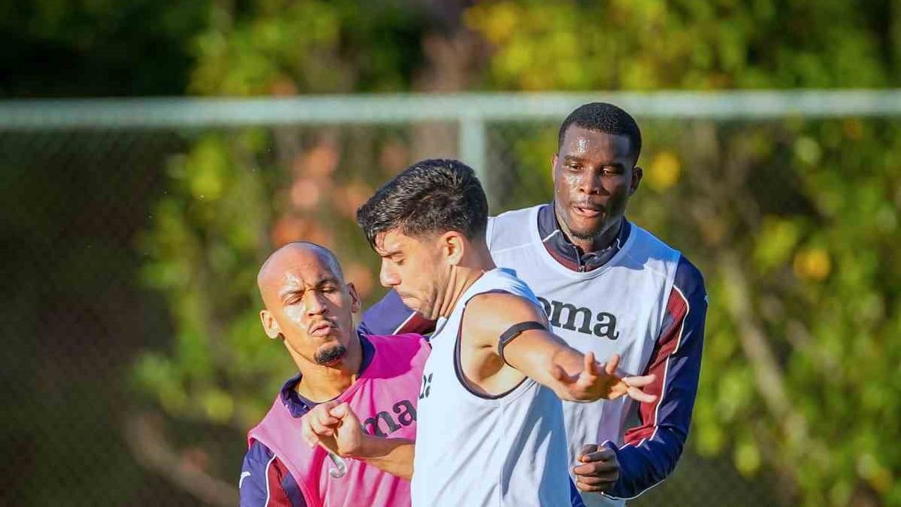 Trabzonspor hazırlıklarına bayrakla başladı