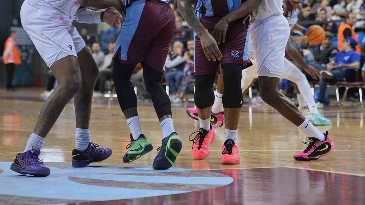 Trabzonspor potada üstünlüğünü korudu: a grubunda 2'de 2