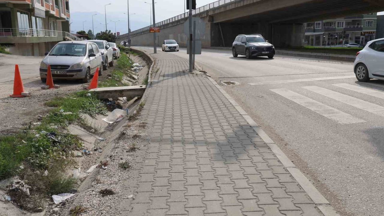 Trafik tartışması sopalı kavgaya dönüştü: iki sürücüye toplam 360 bin lira ceza