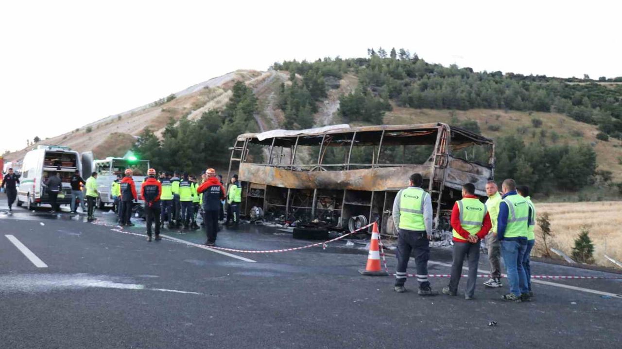 Trafikte 9 ayın bilançosu: sürücü hataları can aldı, yüz binlerce yaralı
