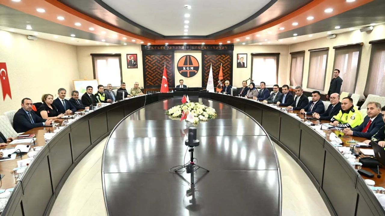 Trafikte ortak sorumluluk: Erzurum'da eylem planı uygulaması öncelik aldı